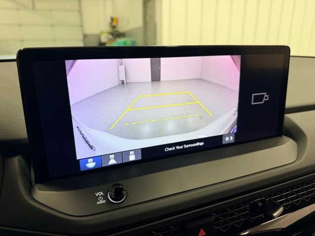 Used 2023 Honda Accord Sport image 14