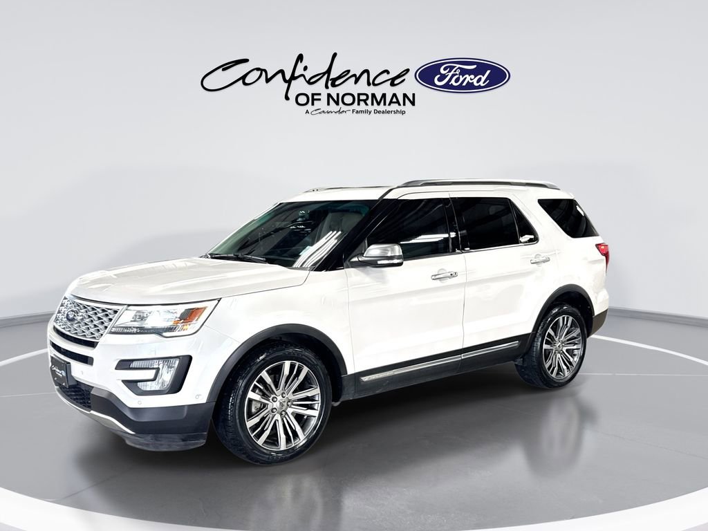 Used 2017 Ford Explorer Platinum AWD/4WD image 4