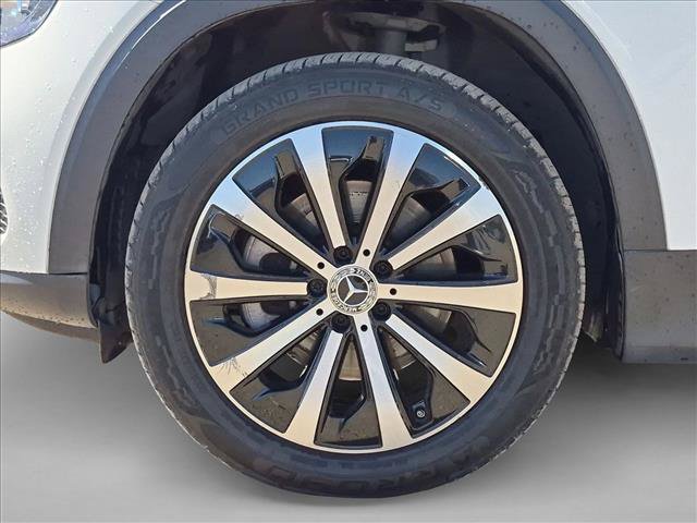 Used 2023 Mercedes-Benz GLB 250 image 14