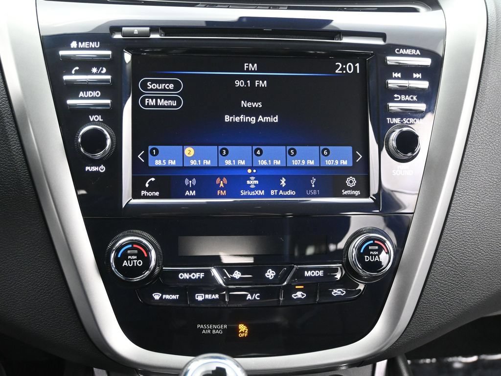 Used 2023 Nissan Murano SV w/ SV Midnight Edition Package FWD image 16