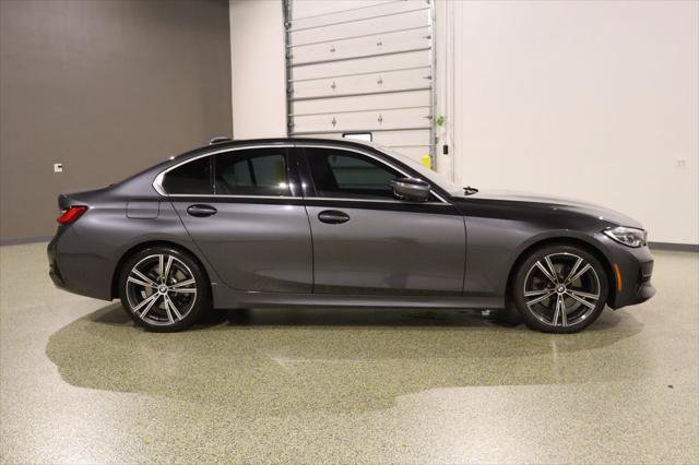 Used 2021 BMW 330i Sedan w/ Premium Package RWD image 11