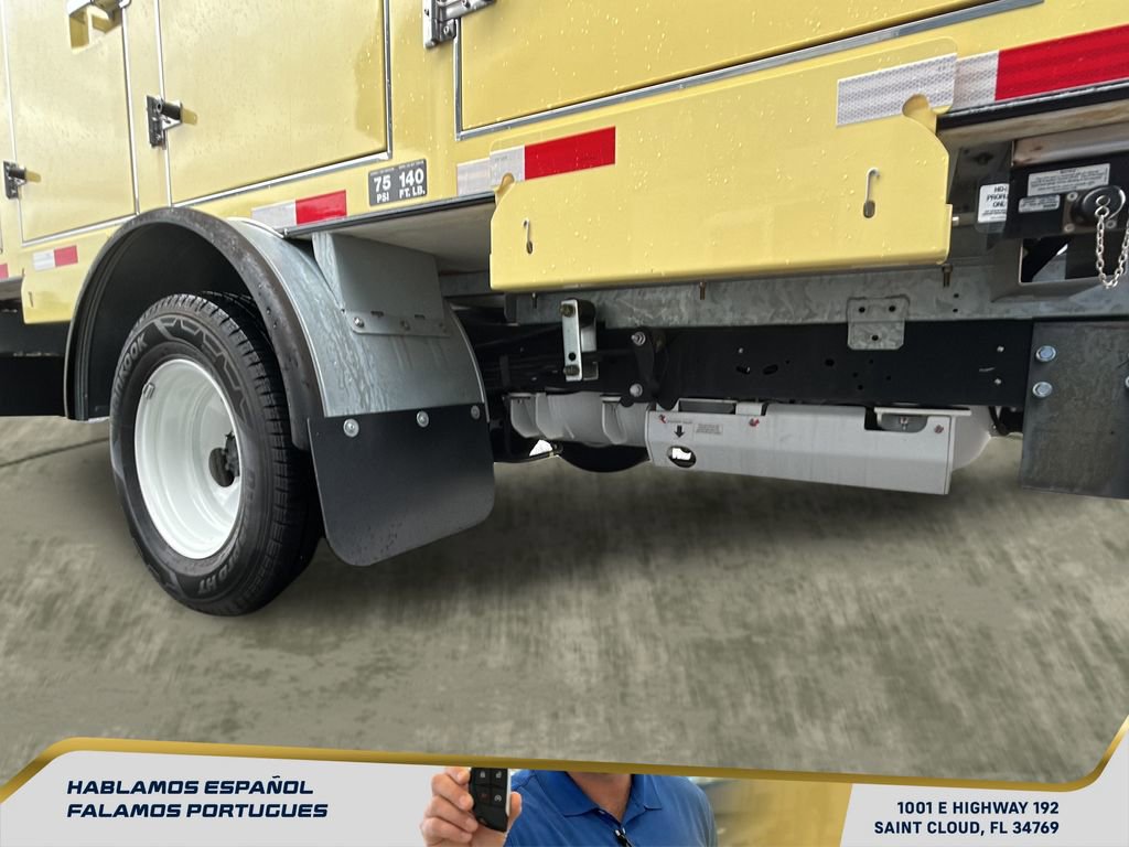 Used 2022 Ford E-450 and Econoline 450 Super Duty image 36