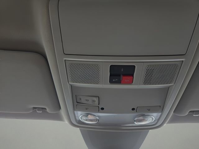 Used 2020 Volkswagen Passat 2.0T SE image 21