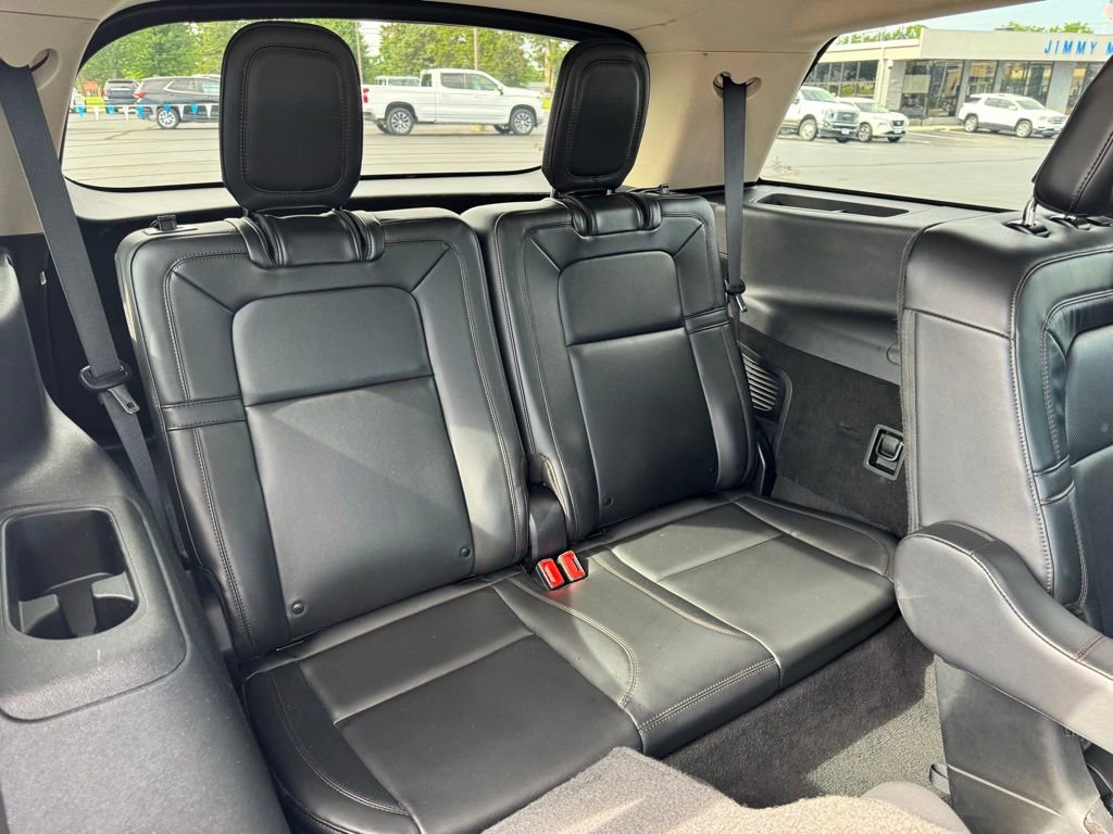 Used 2023 Lincoln Aviator Reserve image 14