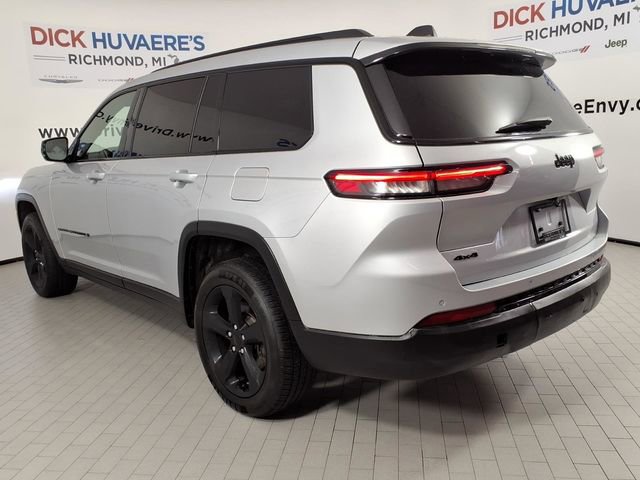Used 2024 Jeep Grand Cherokee L Altitude AWD/4WD image 6