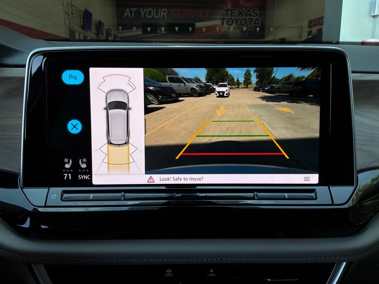 Used 2026 Volkswagen Atlas SE FWD image 41