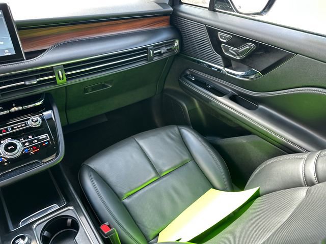 Used 2022 Lincoln Corsair Reserve w/ Elements Package image 23