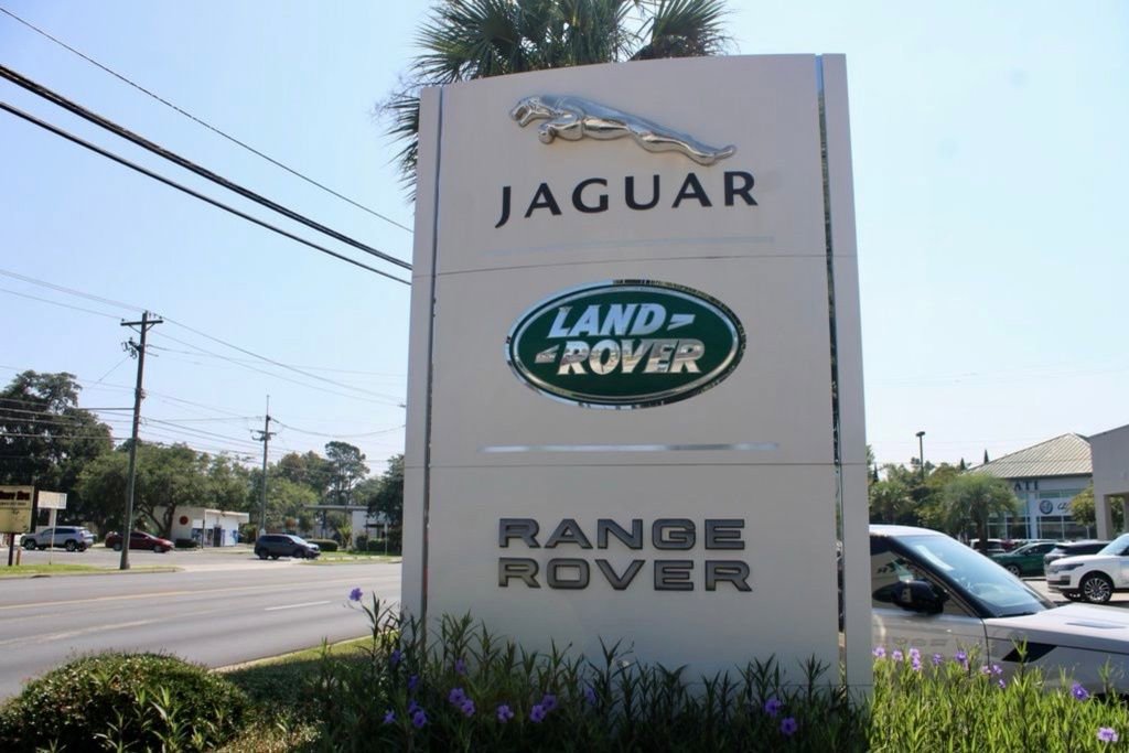 Used 2024 Land Rover Range Rover Sport Dynamic SE image 37