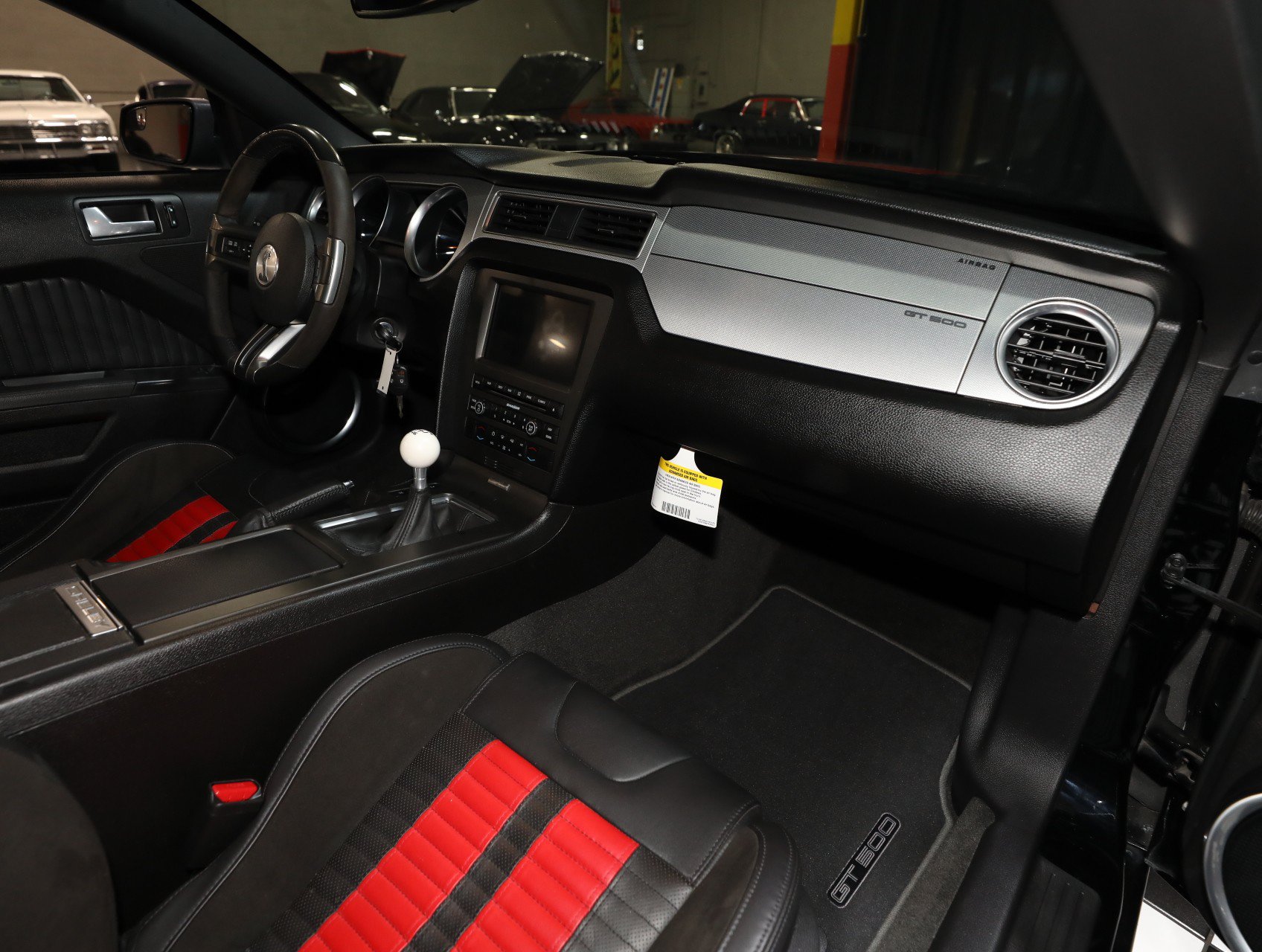 Used 2013 Ford Mustang Shelby GT500 RWD image 42