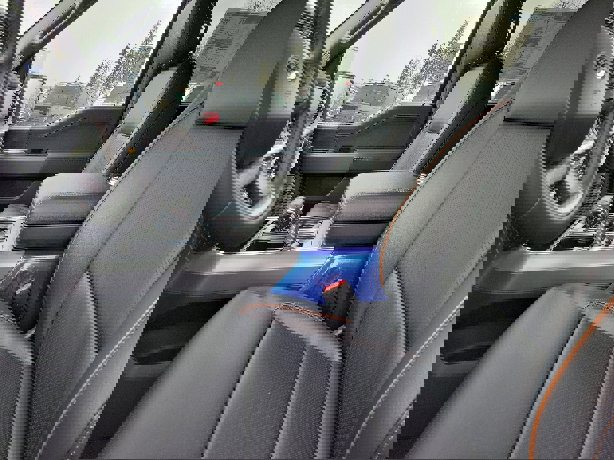 New 2026 Ford F150 Lariat w/ Equipment Group 502A High image 21