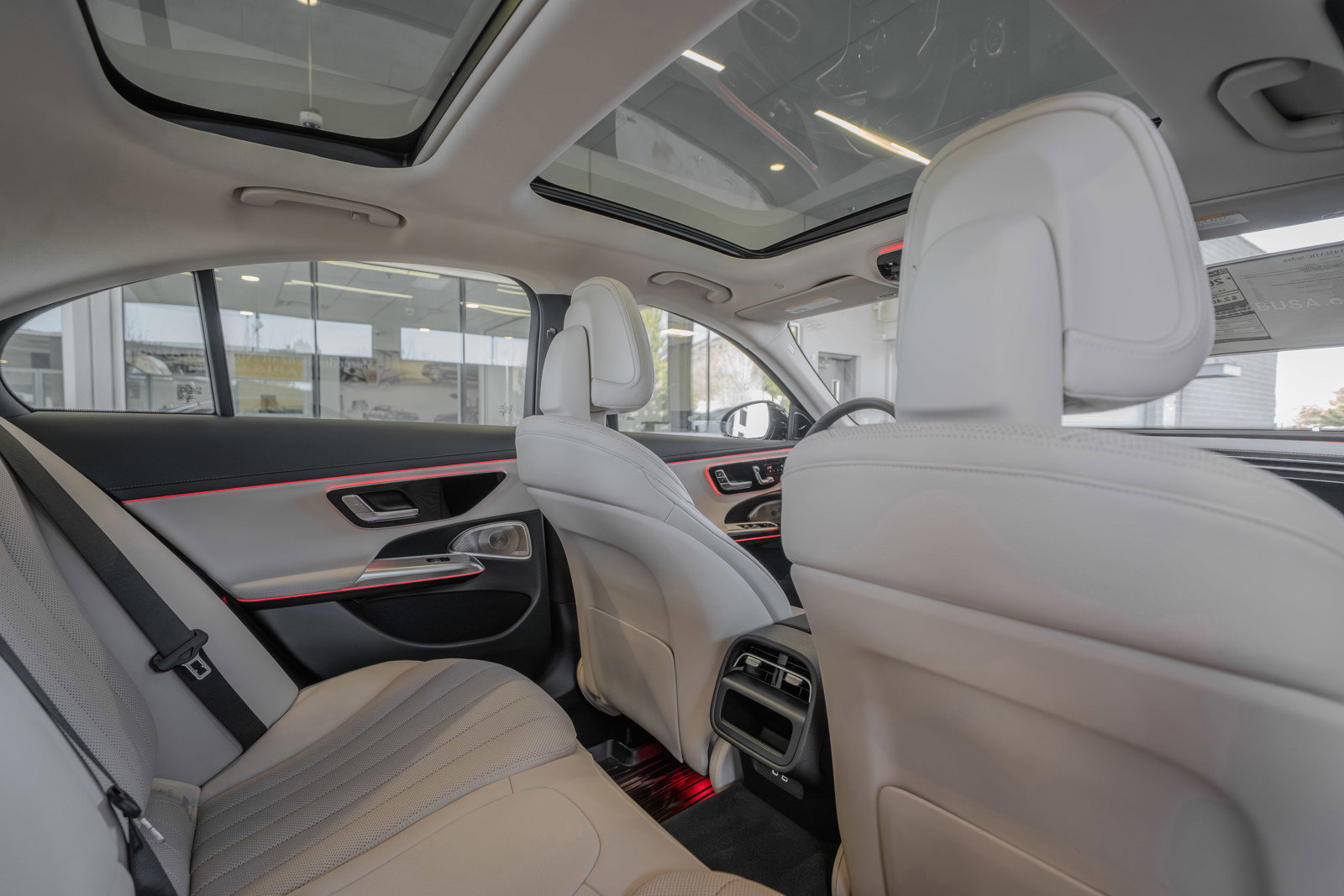New 2026 Mercedes-Benz E 450 4MATIC Sedan image 28