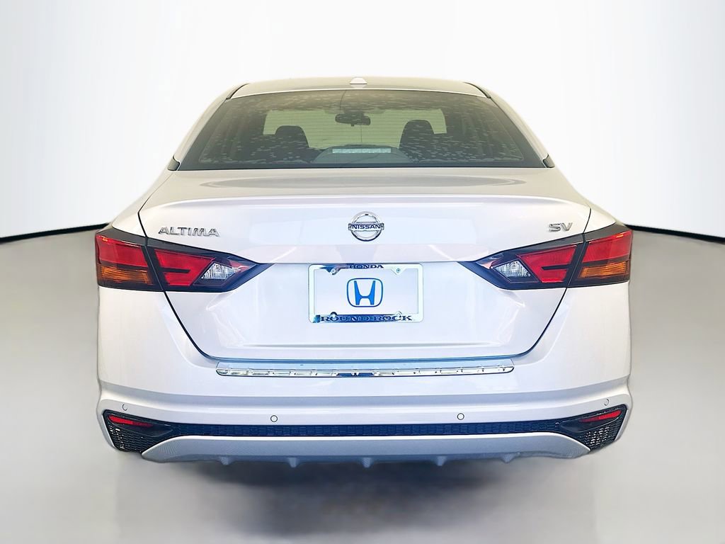 Used 2022 Nissan Altima 2.5 SV FWD image 6