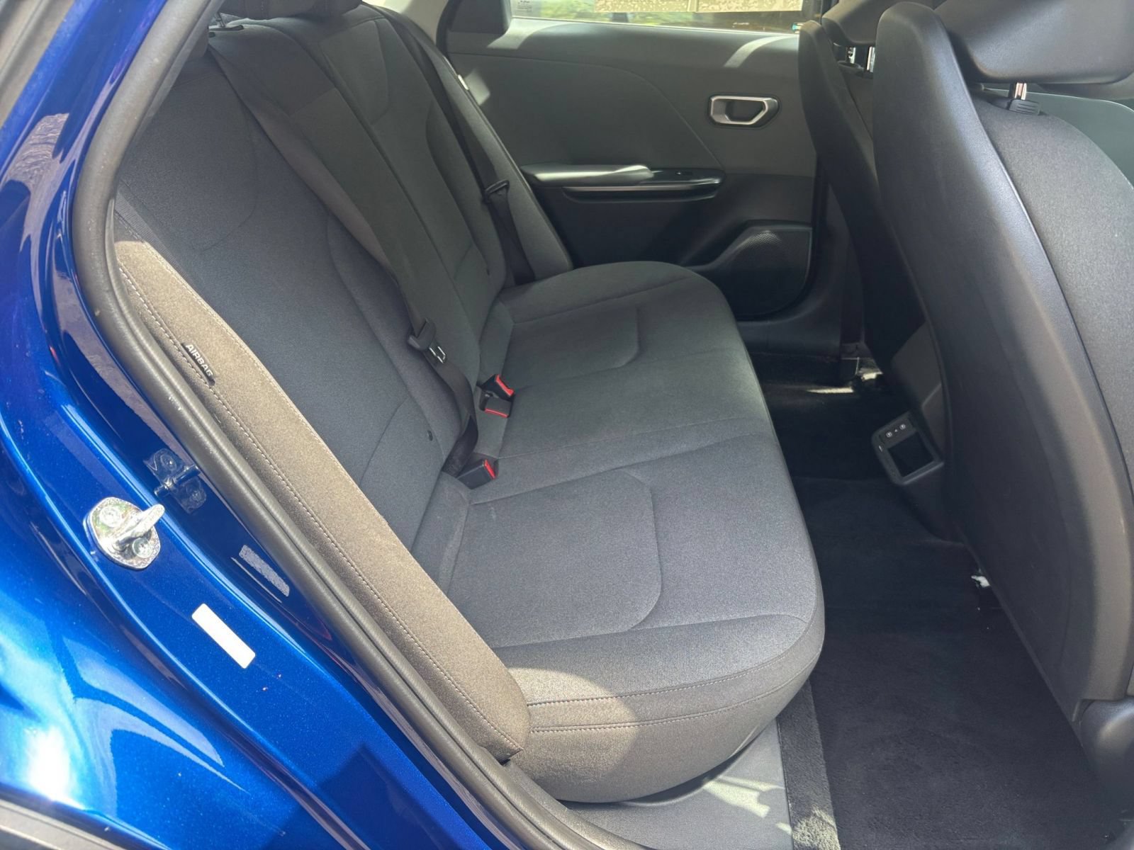 Used 2025 Kia K4 FWD image 37