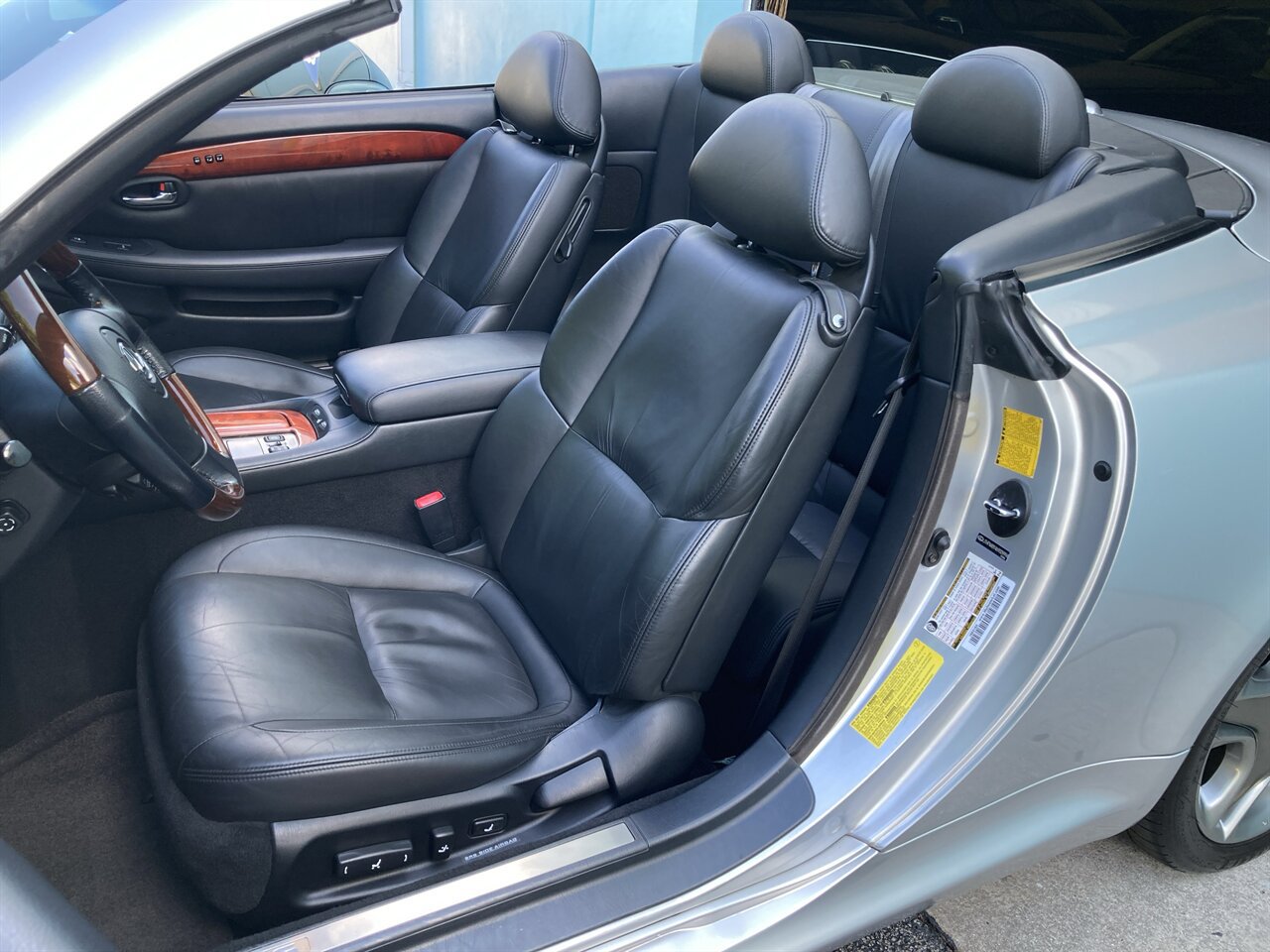 Used 2006 Lexus SC 430 Convertible RWD image 15