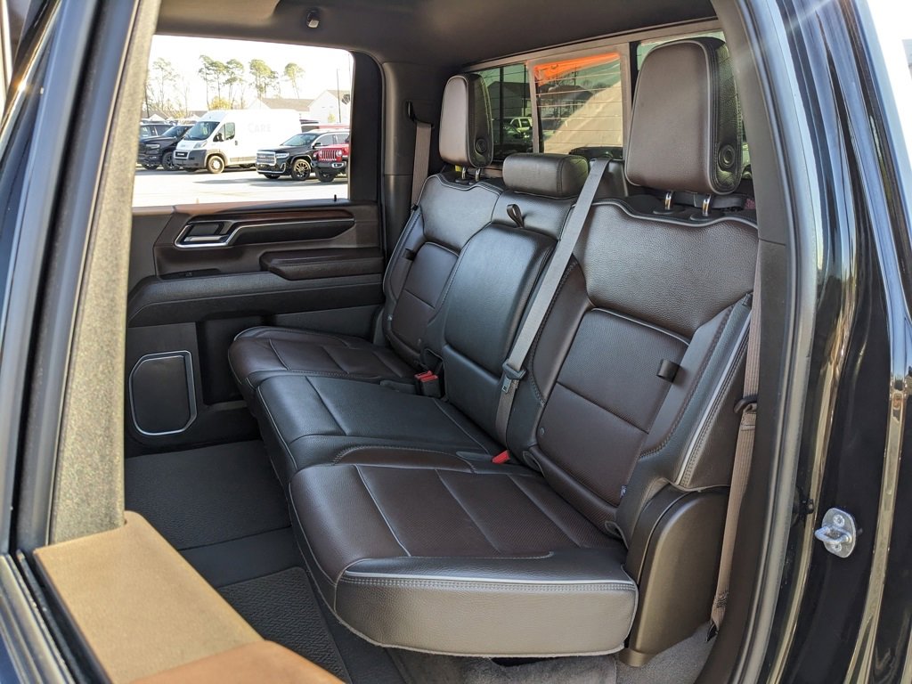 Used 2024 GMC Sierra 2500 Denali w/ Denali Reserve Package image 45