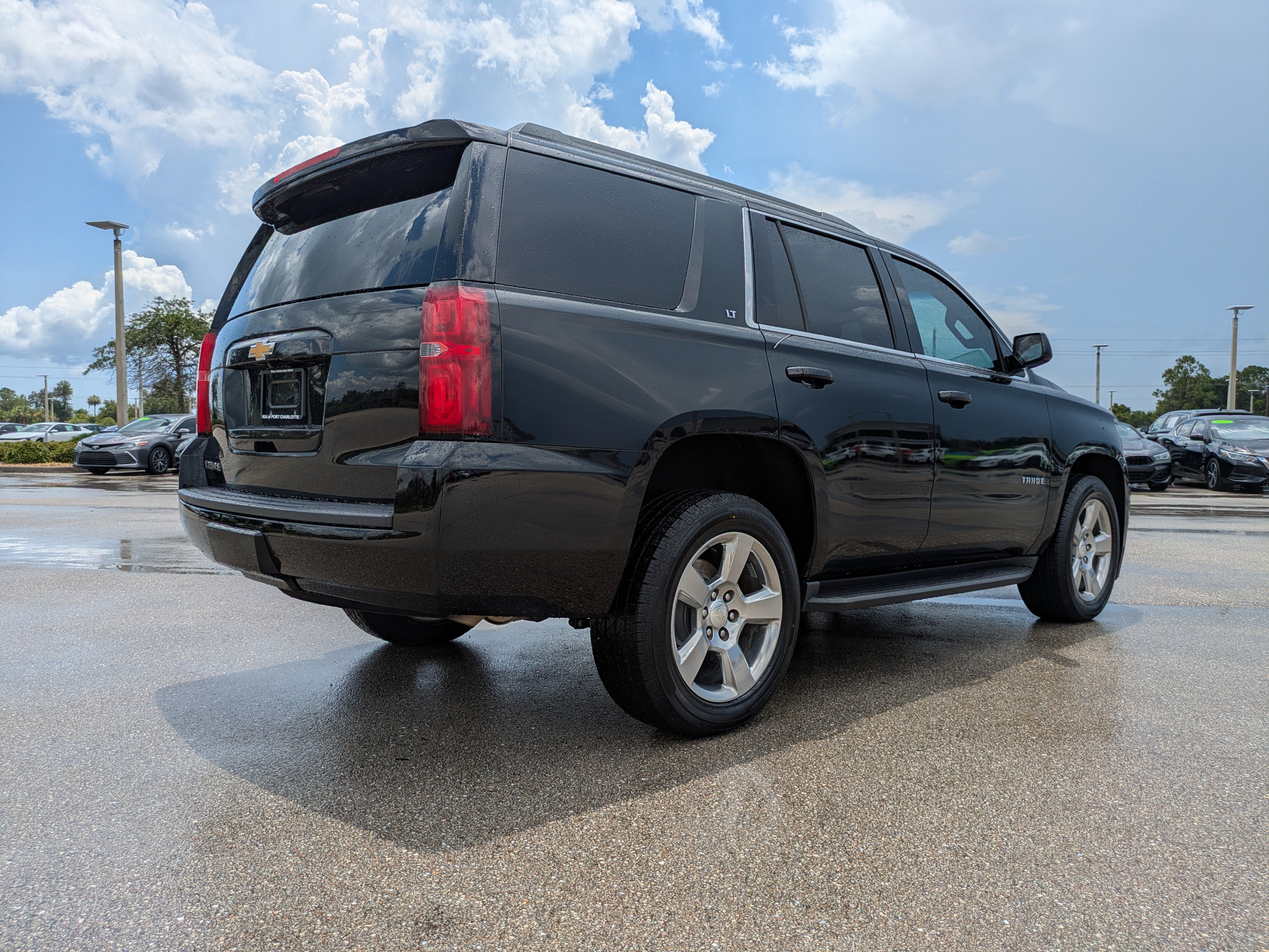 Used 2020 Chevrolet Tahoe LT RWD image 4