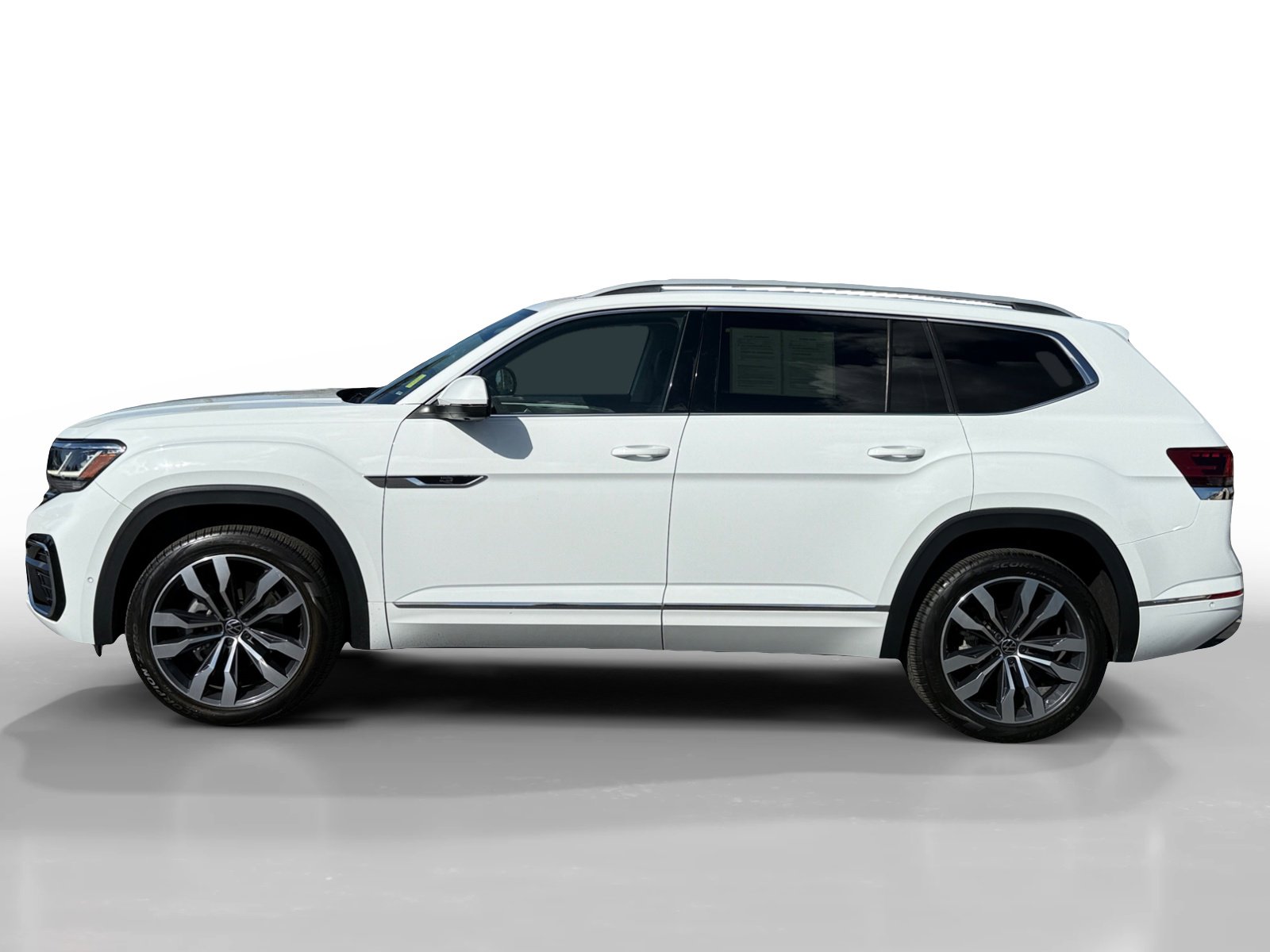 Certified 2021 Volkswagen Atlas SEL Premium image 2