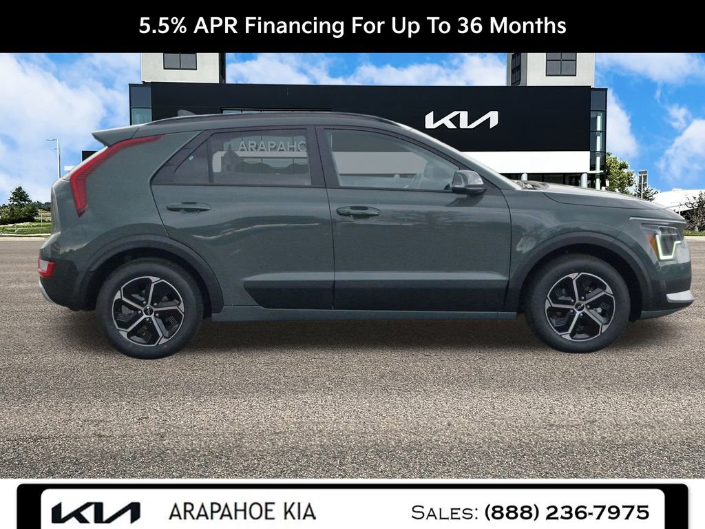 New 2025 Kia Niro EX