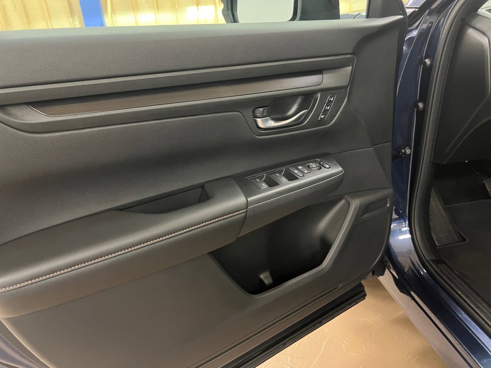 Certified 2026 Honda CR-V Sport-L image 32