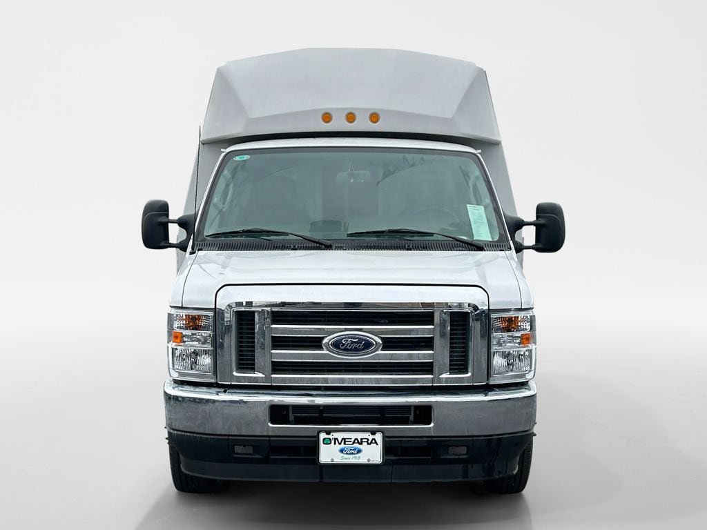 New 2025 Ford E-350 and Econoline 350 Super Duty w/ Power Equipment Group RWD image 8