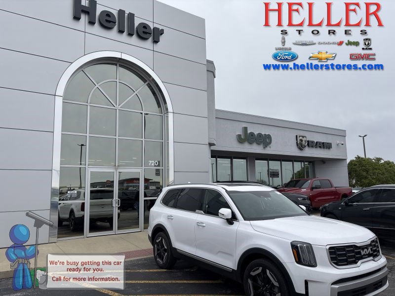 Used 2025 Kia Telluride S AWD/4WD image 1