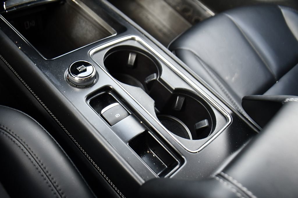 Used 2024 Lincoln Corsair Premiere image 31