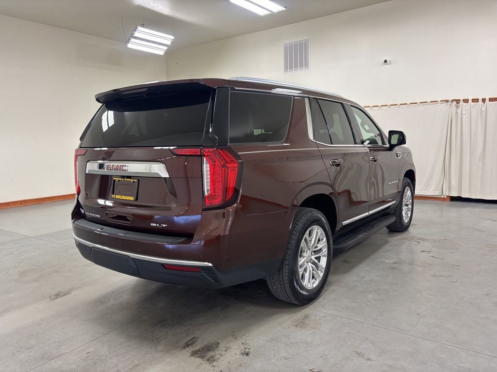 Used 2023 GMC Yukon SLT w/ SLT Luxury Package image 8