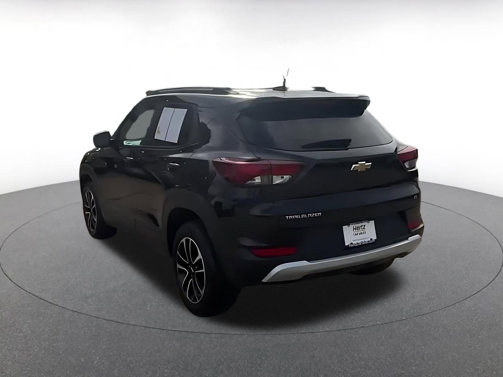 Used 2025 Chevrolet TrailBlazer LT FWD image 11