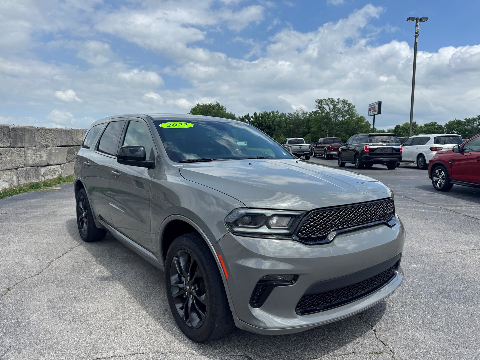 Used 2022 Dodge Durango SXT w/ Blacktop Package