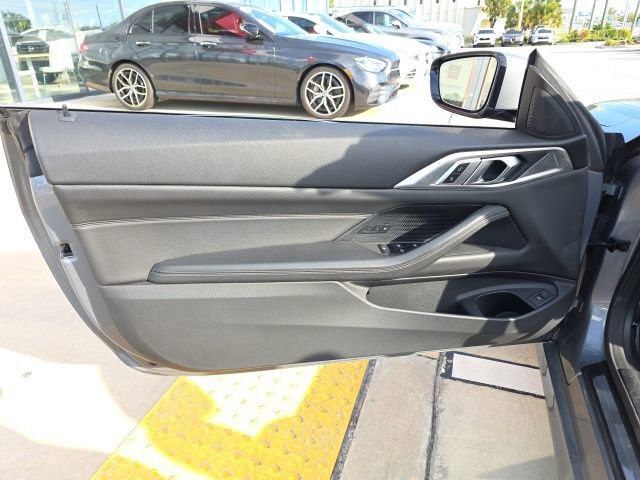 Used 2025 BMW 430i Convertible RWD image 11