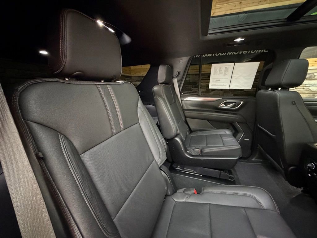 Used 2024 Chevrolet Tahoe RST w/ Luxury Package AWD/4WD image 33