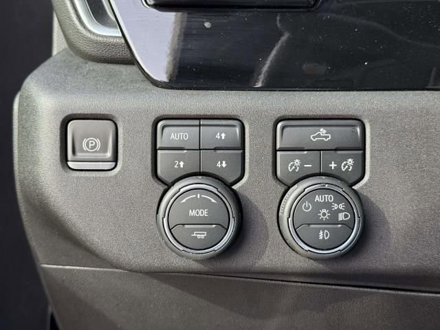 Used 2022 Chevrolet Silverado 1500 RST image 18