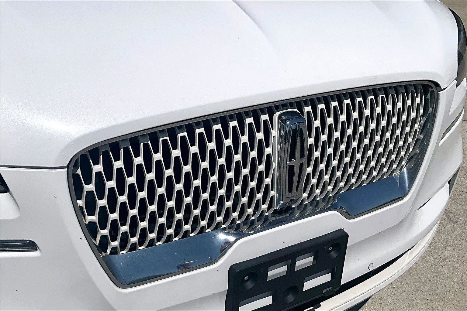 Used 2021 Lincoln Aviator Reserve w/ Equipment Group 208A image 29