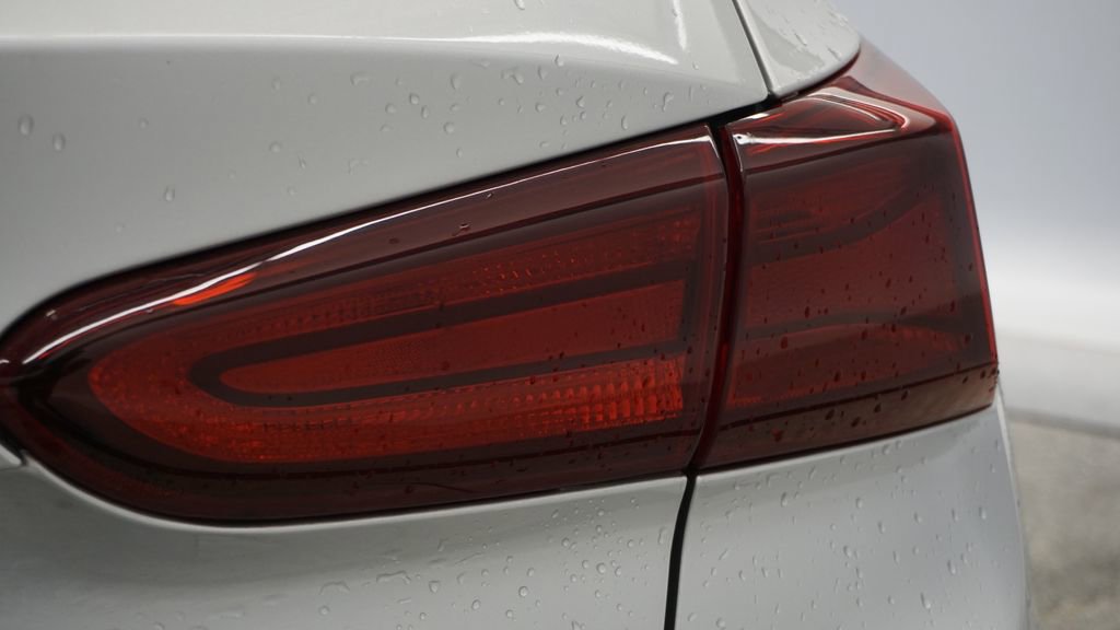 Used 2019 Hyundai Santa Fe SE image 20