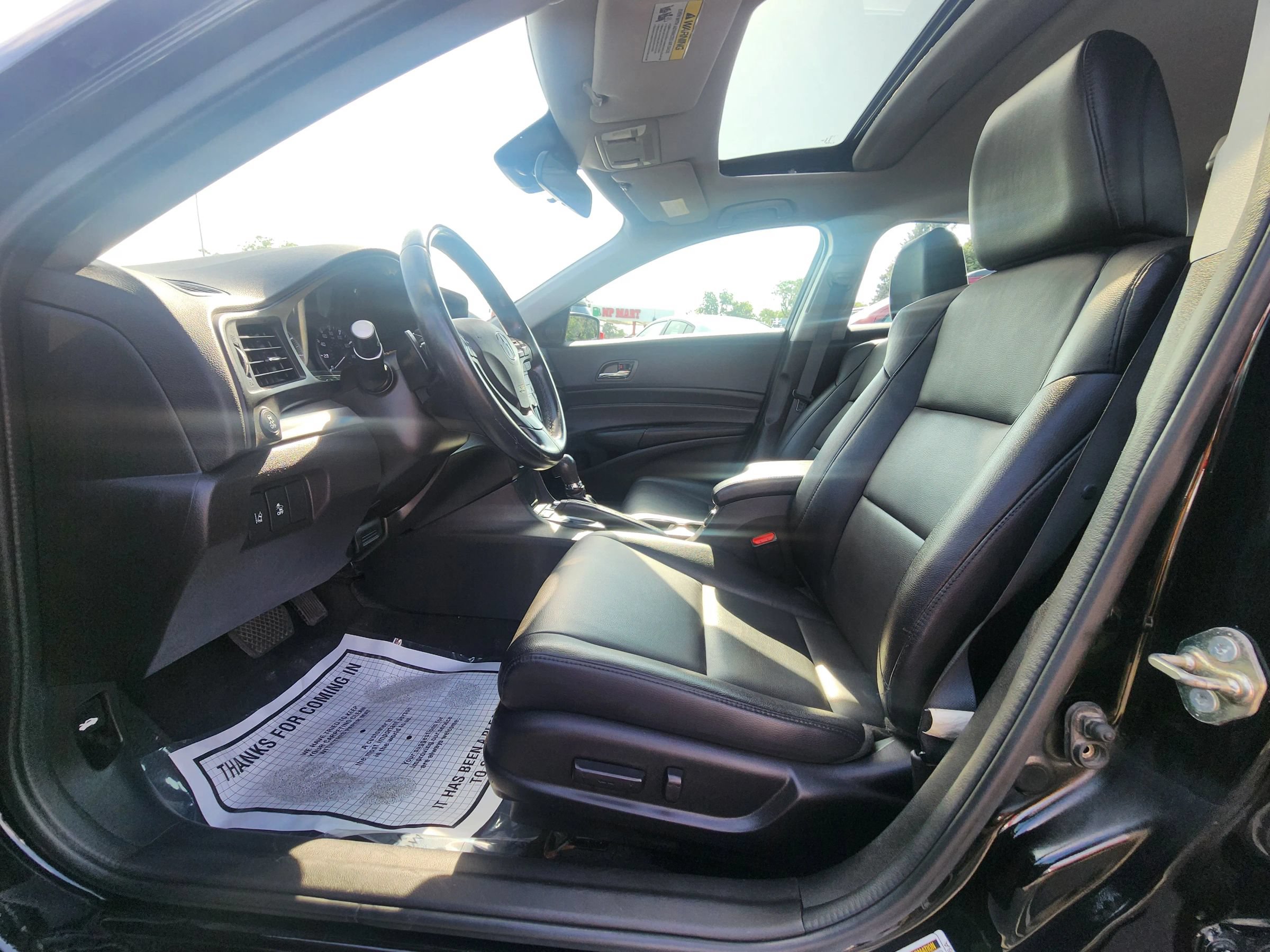 Used 2017 Acura ILX FWD image 17
