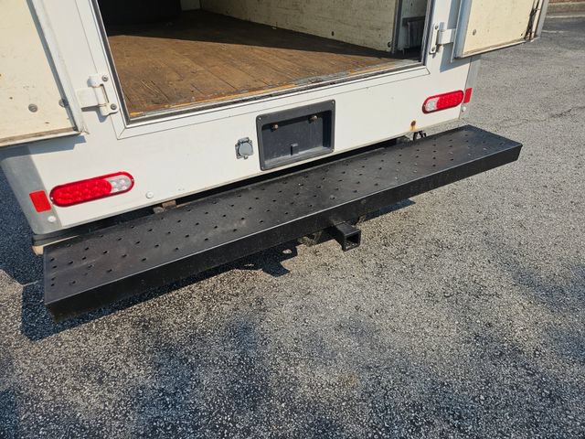 Used 2016 GMC Savana 3500 RWD image 27