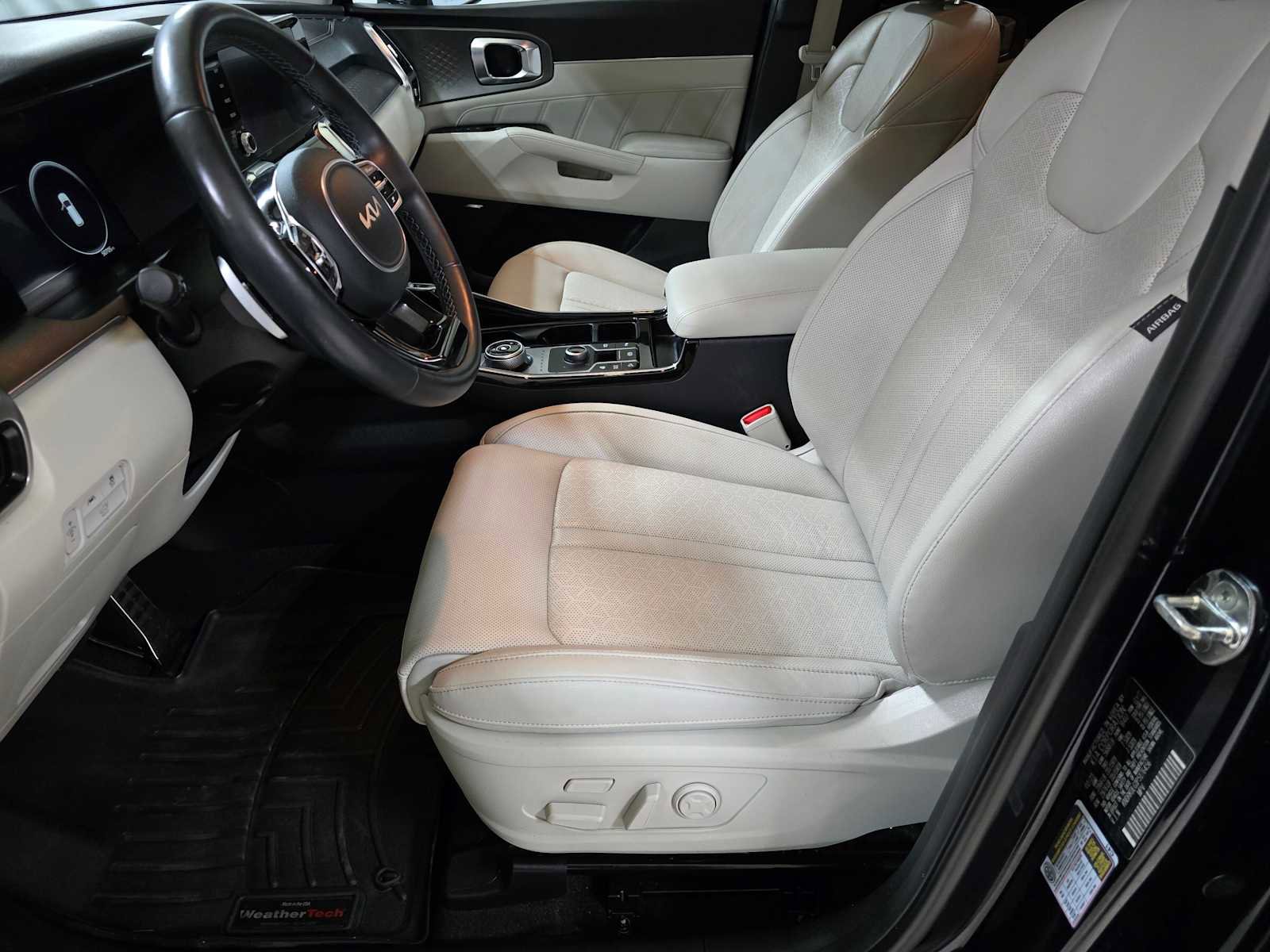 Used 2023 Kia Sorento SX Prestige image 24