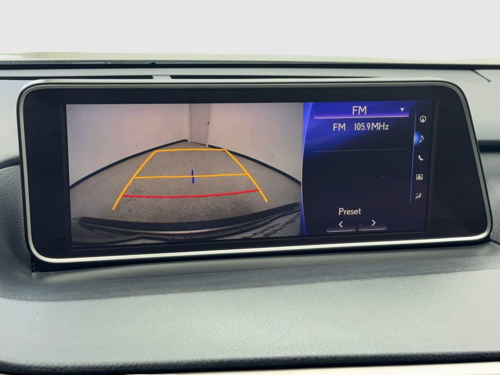 Used 2017 Lexus RX 350 AWD w/ Premium Package image 30