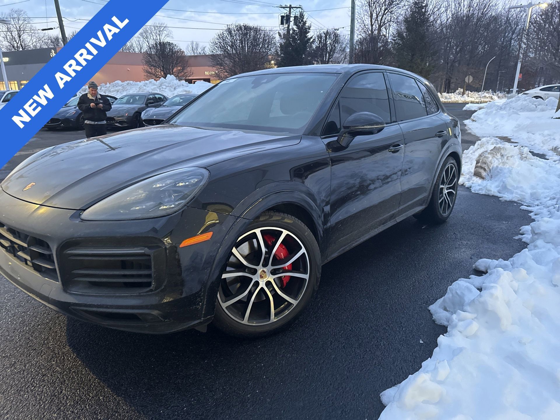 Used 2021 Porsche Cayenne GTS image 4
