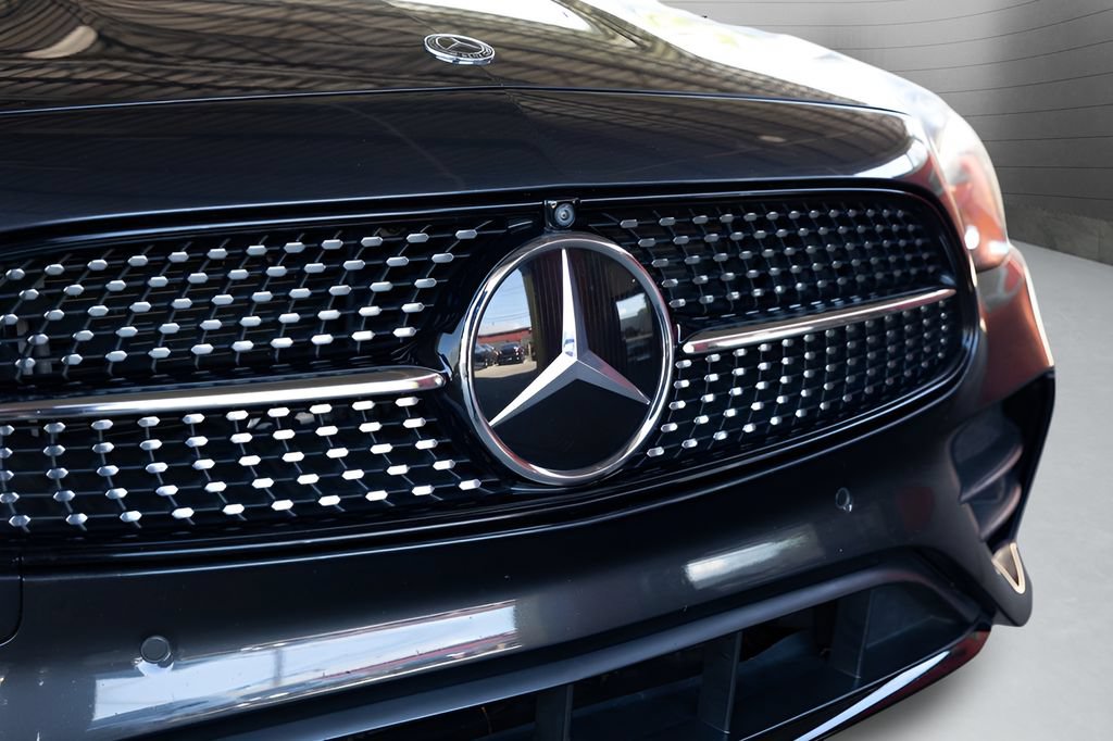 Used 2021 Mercedes-Benz E 450 4MATIC Cabriolet w/ AMG Line image 15