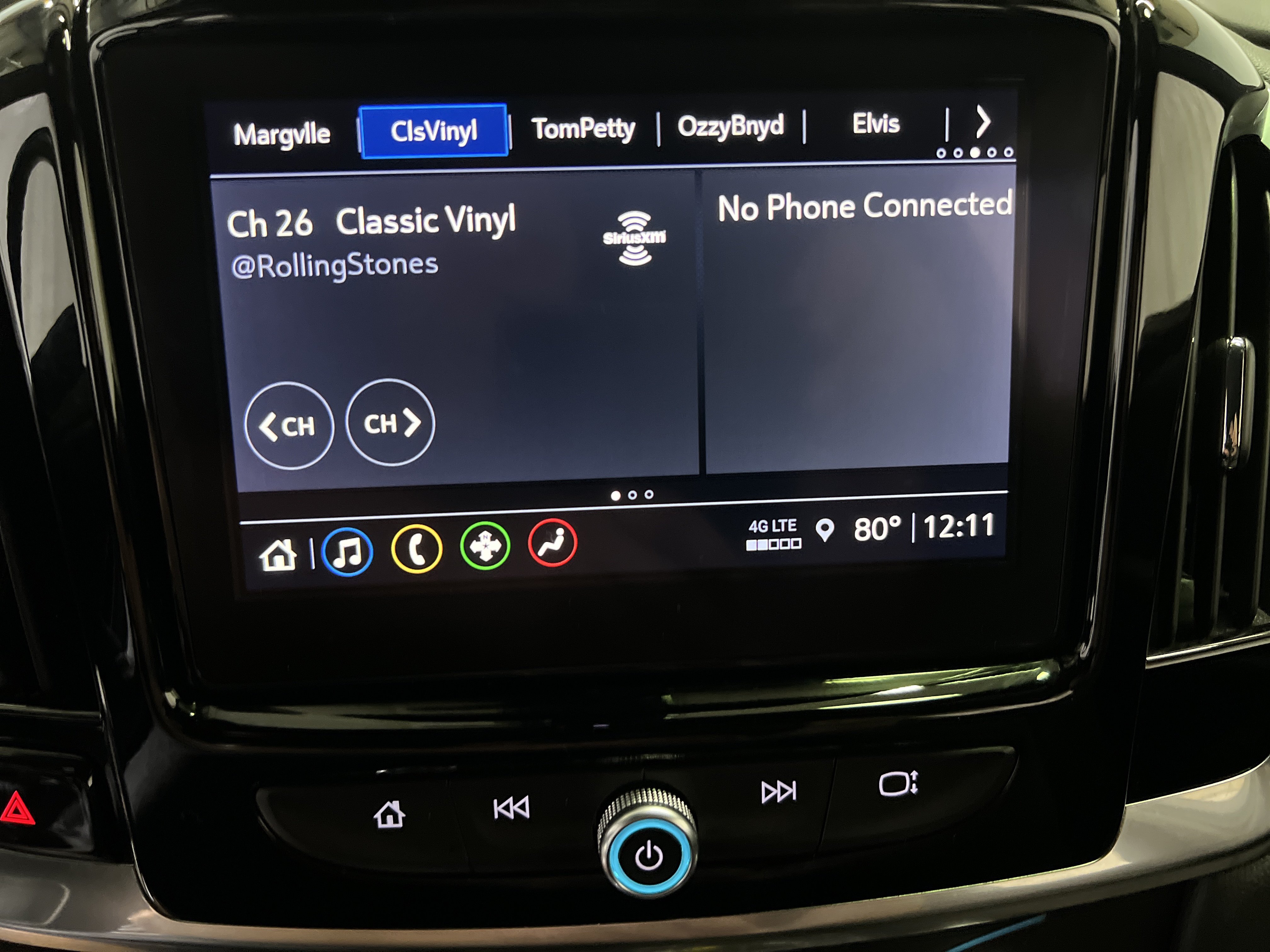 Certified 2023 Chevrolet Traverse LT FWD image 19