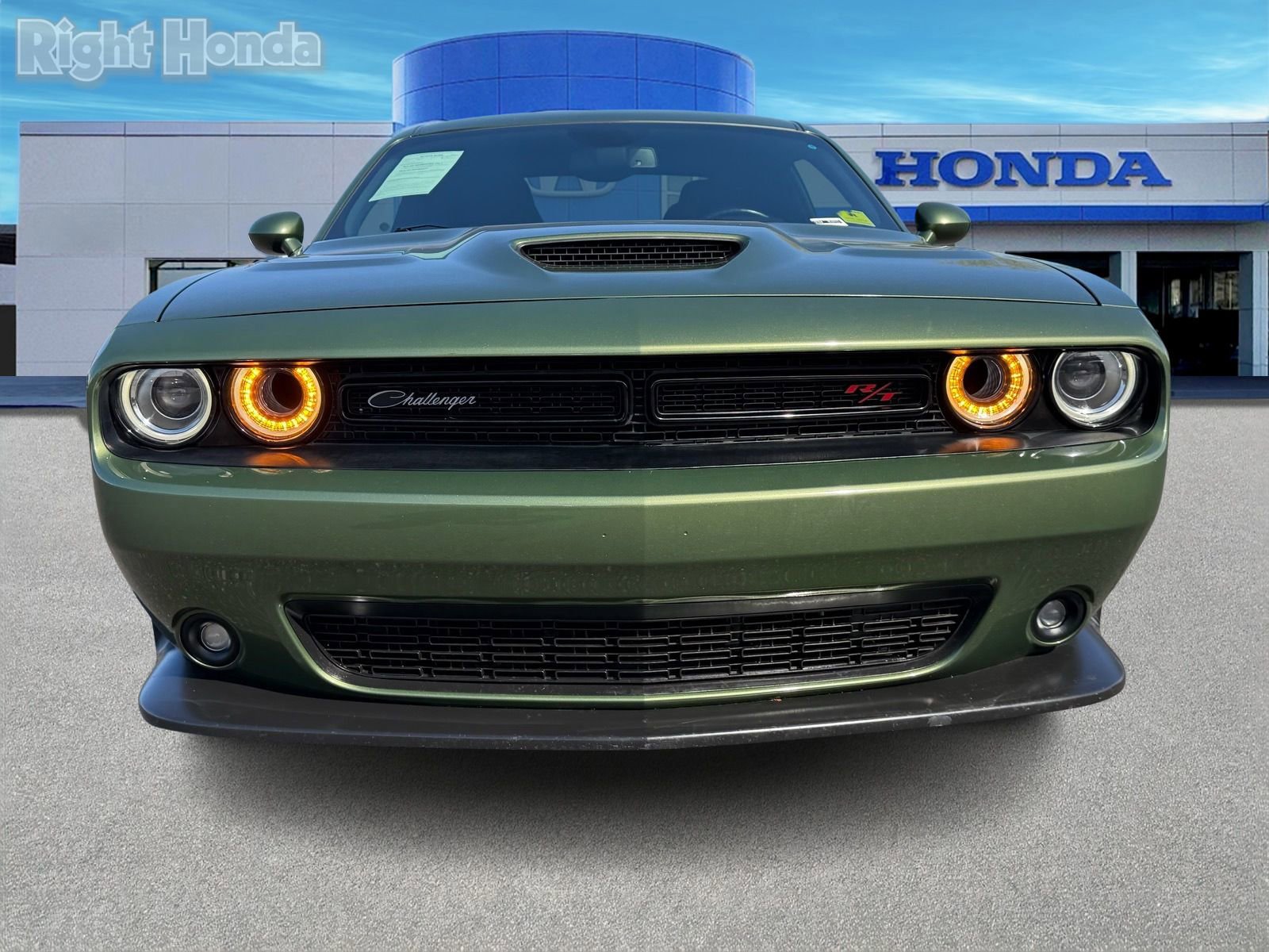 Used 2022 Dodge Challenger R/T Scat Pack w/ Driver Convenience Group image 5