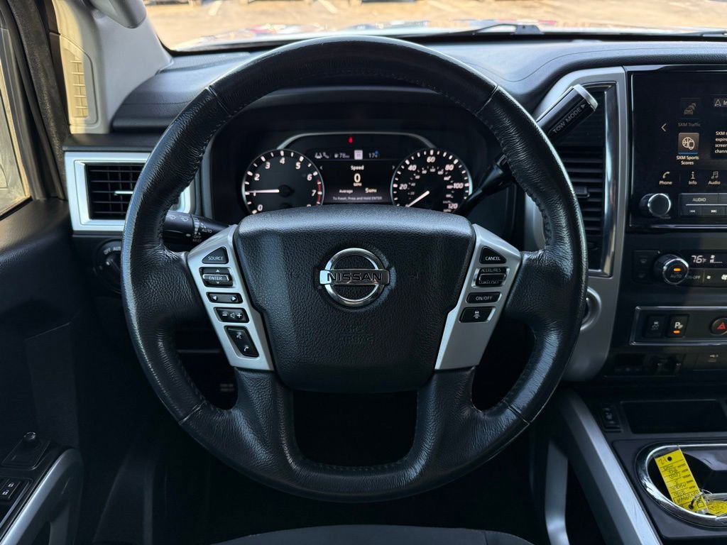 Used 2020 Nissan Titan SV w/ SV Convenience Package image 30
