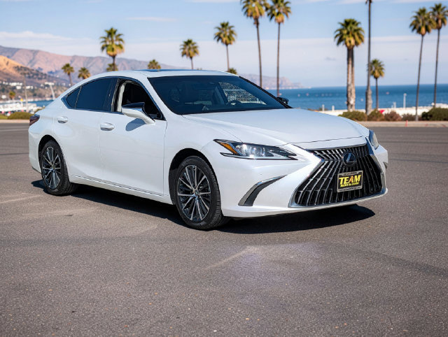 Used 2023 Lexus ES 350 w/ Premium Package FWD image 4