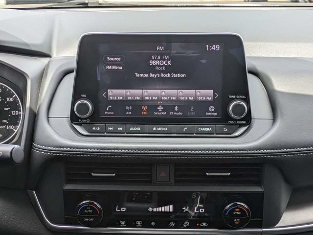 Used 2024 Nissan Rogue SV FWD image 19