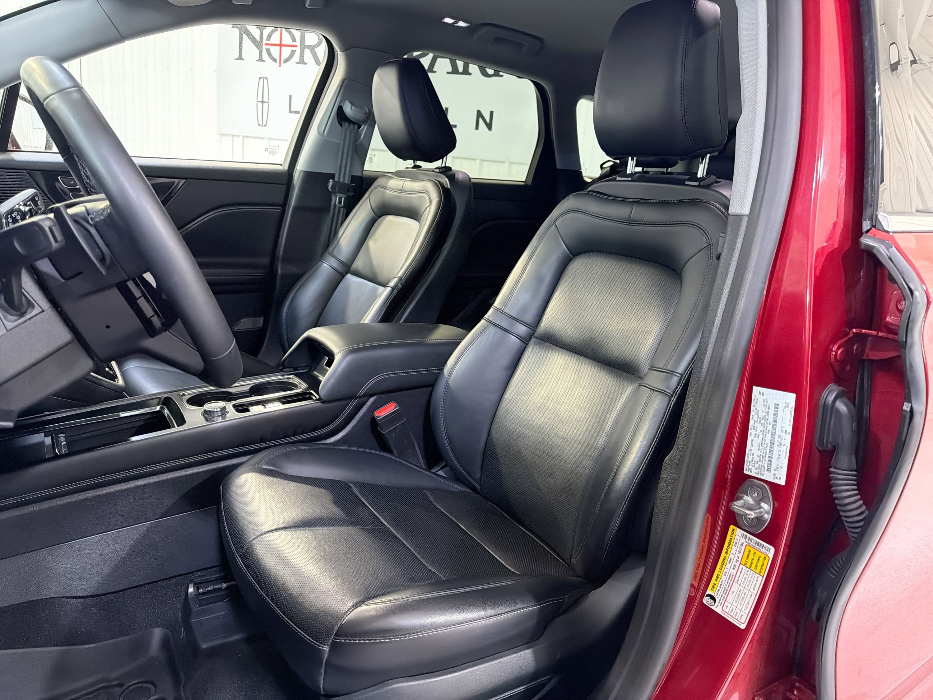 Used 2022 Lincoln Corsair AWD w/ Equipment Group 101A image 10
