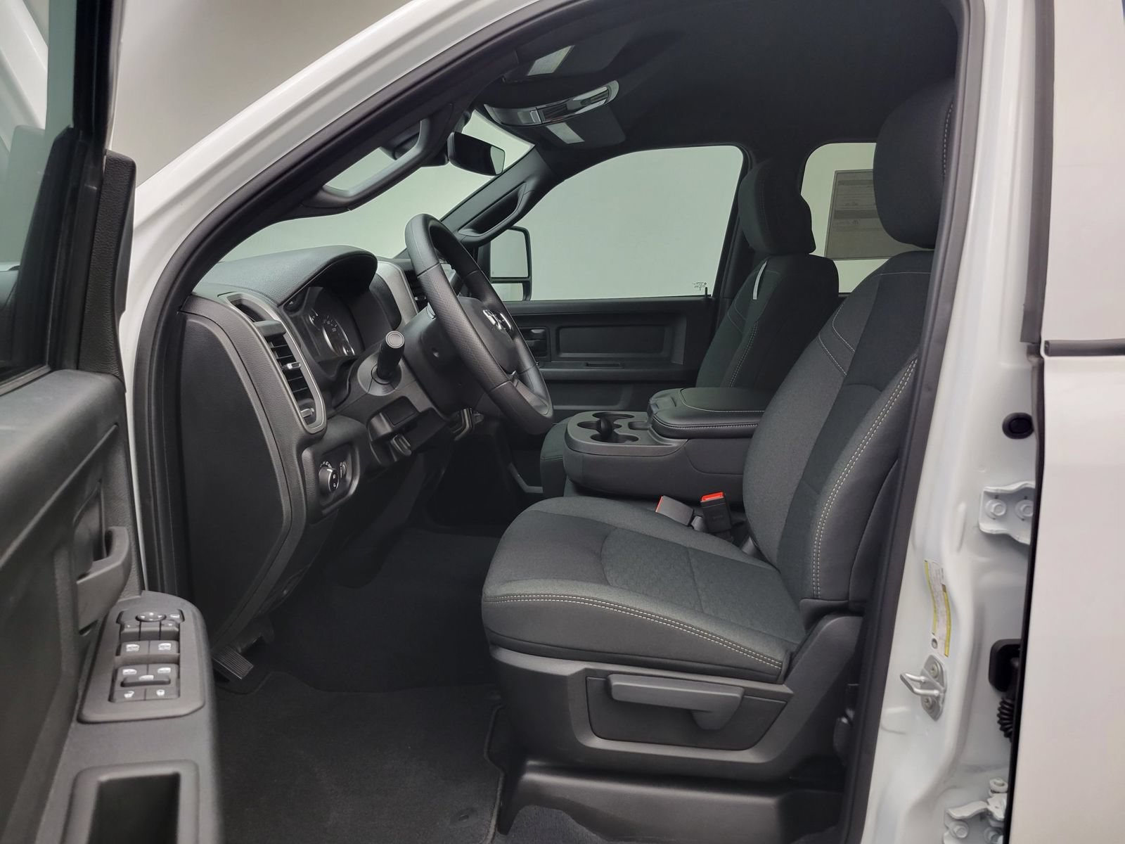 New 2026 RAM 2500 Tradesman AWD/4WD image 5