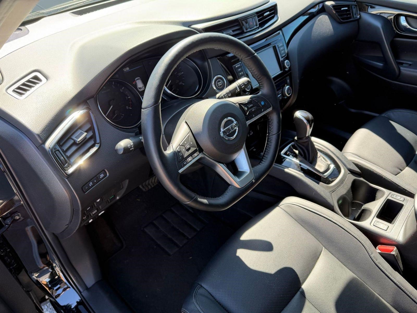 Certified 2022 Nissan Rogue Sport SL image 4