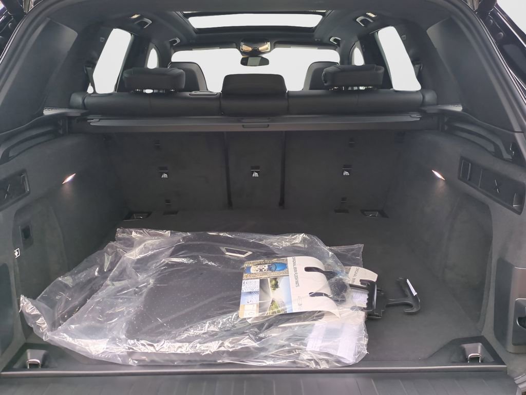 New 2026 BMW X5 sDrive40i w/ M Sport Package image 12