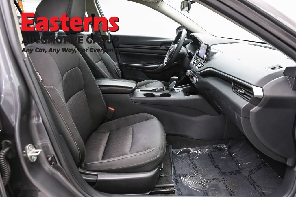 Used 2023 Nissan Altima 2.5 S FWD image 23